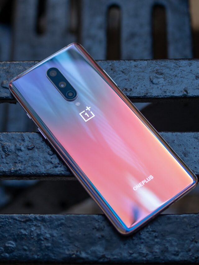 12GB रेम और 256GB की स्ट्रोगे के साथ लांच हुआ ये OnePlus का धमाकेदार स्मार्ट फ़ोन इस स्मार्ट फ़ोन का नाम है OnePlus 8 अभी आए और जाने इस स्मार्ट फ़ोन के सरे फीचर