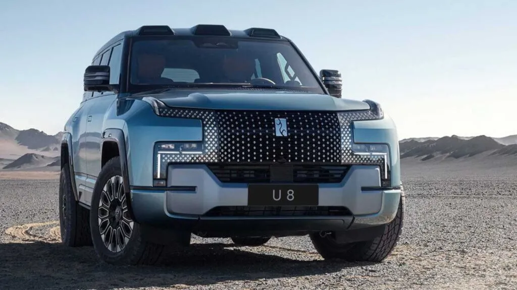 BYD Yangwang U8 Electric SUV
